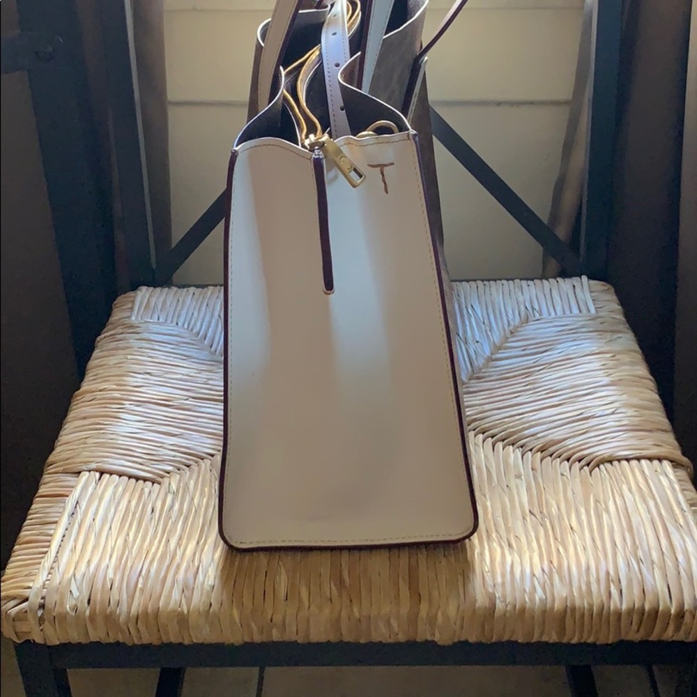 Coach tote - Picture 2 of 4